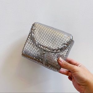 Mini Silver Metal Mesh Evening Bag Clutch Crossbody Holiday Glam Vintage 80s